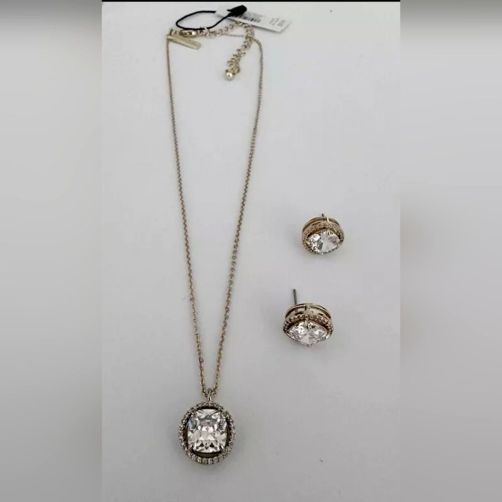 WHITE HOUSE BLACK MARKET GOLD TONE CUBIC ZIRCONIA 16"-20" NECKLACE+EARRINGS NWT